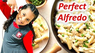Meral is making The Perfect Alfredo ( 3 minutes )