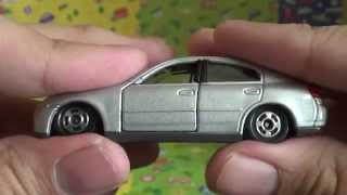 Tomica No.8 Nissan Skyline