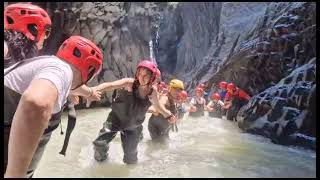 21 Il Trekking nelle gole dell'Alcantara