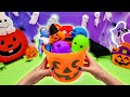 Membuat Sup Trick or Treat dengan Isian Squishy!