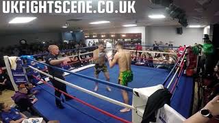 Kevin Carr vs Daniel Richards - Muay Thai Fight