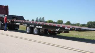 317 Traveling Axle Landoll Trailer Video