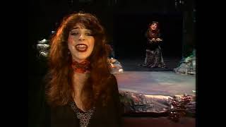 Kate Bush  "Wuthering Heights"  1978   (Audio Remastered)