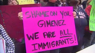 Immigration protesters confront Miami-Dade commissioners