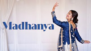 Madhanya | Wedding Dance For Bride | Bride’s Surprise Dance for Parents | DhadkaN Group - Nisha