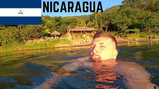 Swimming In Nicaragua's Extinct Volcano Laguna De Apoyo 🇳🇮