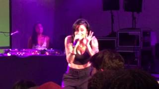 Kehlani ' Bright ' Live Fader VItamin Water Uncapped