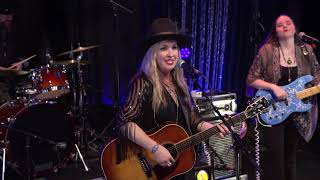 Sunny Sweeney \