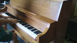 YAMAHA  P22 upright  piano made in 2000