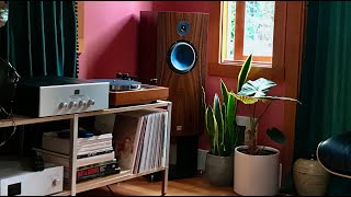 What's in a hifi audio reviewer's \