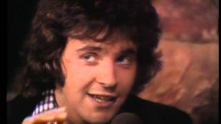 Dick Clark Interviews David Essex- Action 74