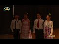 晨光中文学校2016年度汇演：四位小主持人宣布演出开始