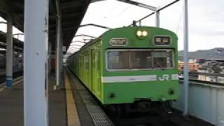 １０３系普通岡山行発車 （茶屋町駅１番のりば）【ウグイス色】