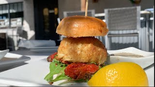 Seafood Crawl in October has Participants Filling Up on Crab Cakes