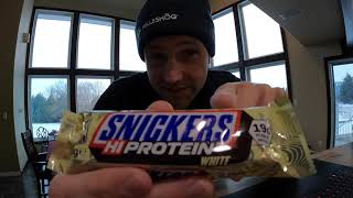 Protein Bar Review: Snickers HI Protein White Chocolate