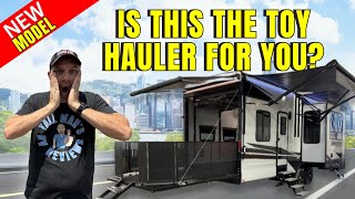 Check out the brand-new 414M Grand Momentum | Tall Man's RV Reviews