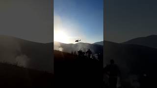 Helikopteri Cougar në mision për shuarjen e zjarrit në Pashaliman, Vlorë