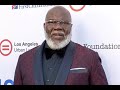 Money & fame are no match for bad health, Bishop T. D. Jakes has 'medical scare' during live service