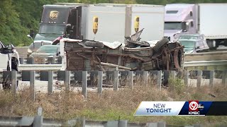 1 dead in crash on southbound I-435 at Gregory Boulevard after Missouri Highway Patrol pursuit