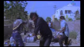 Gang Leader - Chiranjeevi Superb Fight