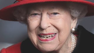 Queen Elizabeth's Reaction To Harry's Oversharing Turned Heads