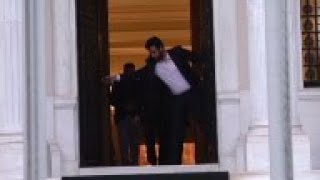 Greek PM visits presidential palace