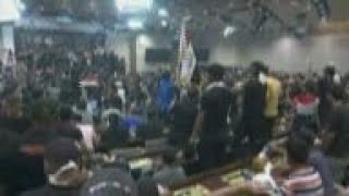 Protesters breach parliament building in Baghdad