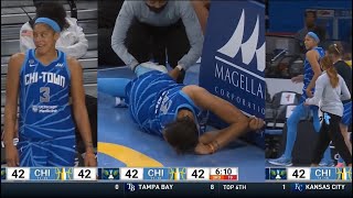 Candace Parker Tripped On DIRTY Play & Leaves Game, Comes Back To Bench HEATED At Kayla Thornton/Ref