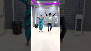 Tere Pind Wallon | Bhangra Cover | Satinder Sartaj | #bhangralovers #dancingclowns #abohar