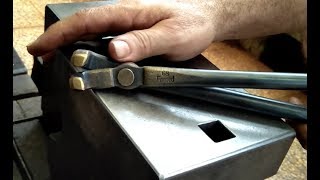 Forging my Bent Knee Style of Tong - GS Tongs