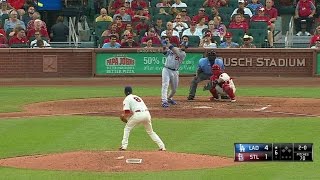 LAD@STL: Gonzalez belts a solo home run to center