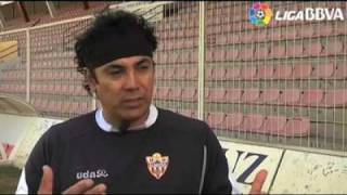 Hugo Sanchez Hablando de Sus jugadores del Almeria