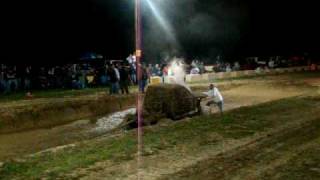 mud bog 4-10-2010 419.MPG