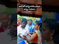 ఆకలితో ఉన్నవారికి ఒకపుట అన్నం పెడదాం viral beggars