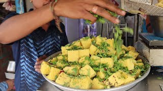 Indore Special Fafda Jalebi with Kadhi | Famous Shree Krushna Kadhi Fafda Center| Indian Street Food