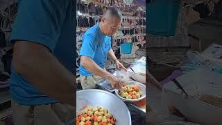 ลูกชิ้นโคตรอร่อย แต่น้ำจิ้มบัดซบ!!! #streetfood #อร่อยบอกต่อ #สตรีทฟู้ด #ตลาดนัด