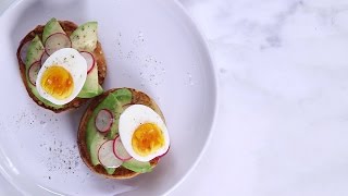 4 Ways to Make Perfect Eggs with Breville's The Oneº Precision Poacher