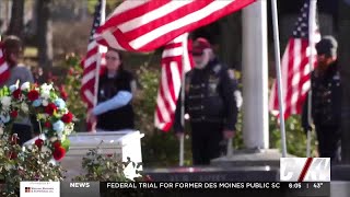 Memorial Day ceremony draws veterans and families to Bettendorf park