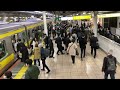 駅メロ教会の見える駅