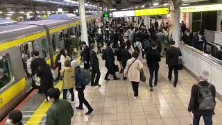 #駅メロ教会の見える駅