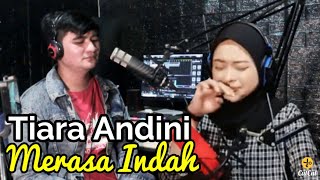 Wanita Ini Menangis Ketika Ridwan Nyanyikan Lagu \