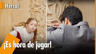 Miran y Gül están jugando al escondite! | Hercai @hercaiespanol