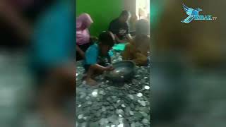 Viral! Keluarga di Sukabumi Bongkar Celengan Drum, Terkumpul Rp70 Juta Setelah 8 Tahun Menabung