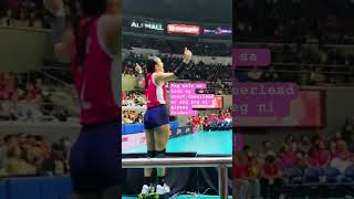 Eto ang kapitana! Boosting the confidence ng team #creamline #alyssavaldez #pvl #volleyball #fyp