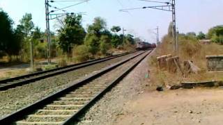 IRFCA - WDS-4D at duty on ST-BCT main line :P