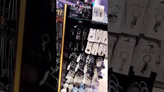 Dubai airport DXB, souvenir shop 두바이 공항 면세점에서 선물사기