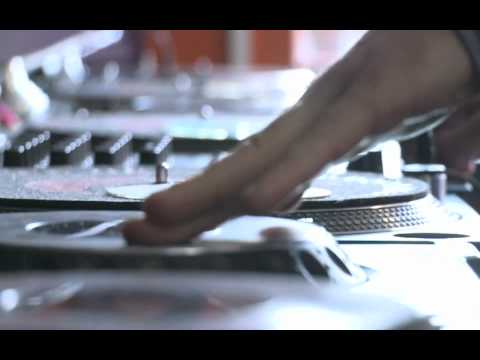 Learn To Produce Music Online - How Point Blank School Works Learn To Produce Music Online - How Point Blank School Works