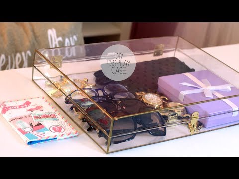 DIY Chic Display Case - Storage Decor DIY Chic Display Case - Storage Decor
