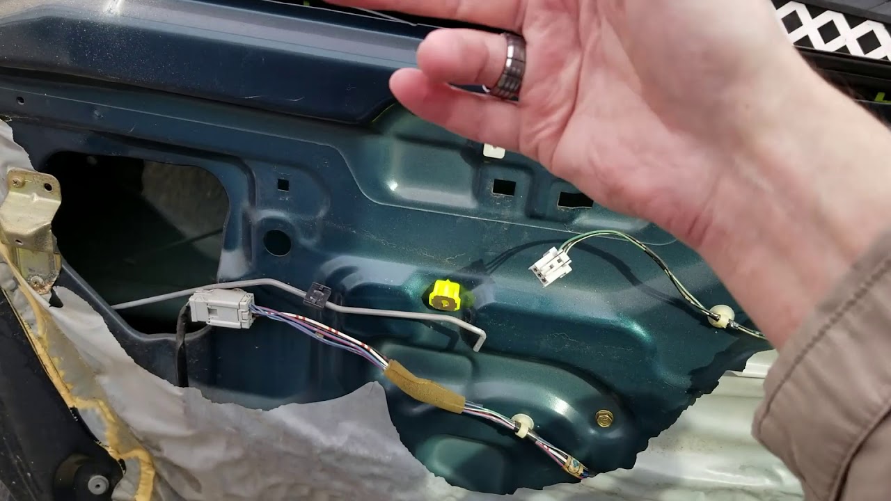 Honda Crv Hood Latch Won't Close