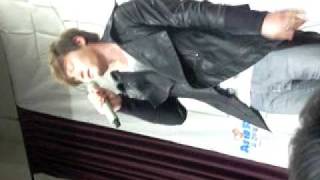 2011/1/15 倪安東 台茂簽唱會 演唱【 Sorry that I love U 】